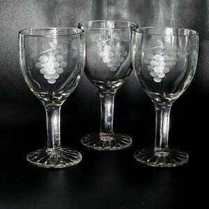 3 Standard Glass Etched Grape Cordial Glasses 4" party glass 3z aperitif 1930
